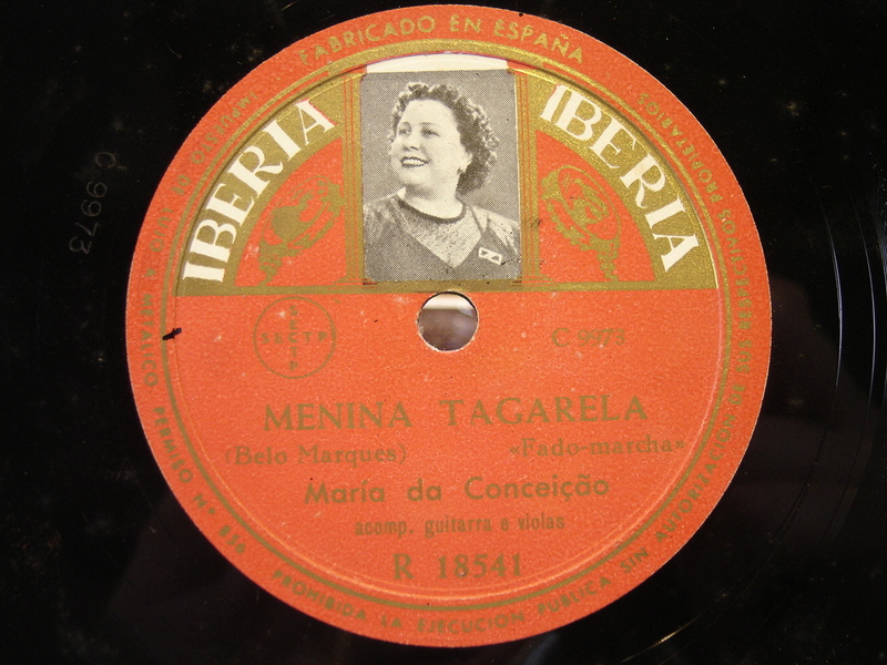 Menina tagarela