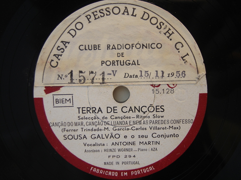 Terra de canções - ritmo slow - selecção de canções (Canção do mar, Canção de Luanda, Nem às paredes confesso)
